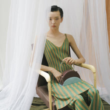 Load image into Gallery viewer, KITAYAMA Saigon Lover Series Half Moon Pack
