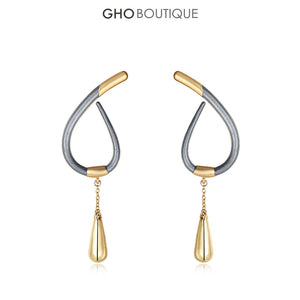 GHO Show Ground Drop Grey Earrings