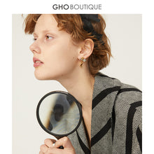 Load image into Gallery viewer, GHO Small Parts Movable Disc Earrings
