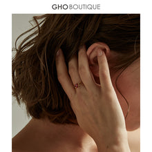 Load image into Gallery viewer, GHO Cinnabar Nevus Cross Ring
