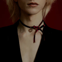 Load image into Gallery viewer, GHO Hook Line Gem Series Love Chocker
