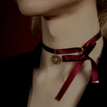 Load image into Gallery viewer, GHO Hook Line Gem Series Love Chocker
