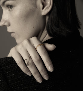 GHO Exquisite Thin Line Double Open Ring