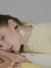 Load image into Gallery viewer, GHO Garden Earrings
