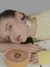 Load image into Gallery viewer, GHO Garden Earrings
