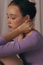 Load image into Gallery viewer, triple tipsy Crush Series Cracked Ice Ear Hook-single
