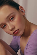 Load image into Gallery viewer, triple tipsy Crush Series Cracked Ice Ear Hook-single
