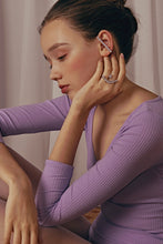 Load image into Gallery viewer, triple tipsy Crush Series Cracked Ice Ear Hook-single
