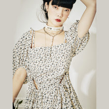Load image into Gallery viewer, FUSSED Niche Independent Designer Original Floral Hollow Puff Sleeve Dress
