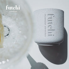 Load image into Gallery viewer, futchi Bubble City  Scented Candle Crystal Gift Box1 90g
